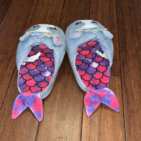 Justice Girl’s MerKitty Princess House shoe - Picture 2 of 5